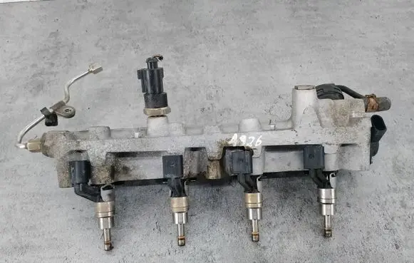 Skoda Octavia Mk2 (1Z) Fuel main line pipe 