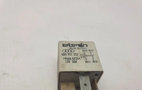 Audi A6 S6 C6 4F Other relay 8D0951253