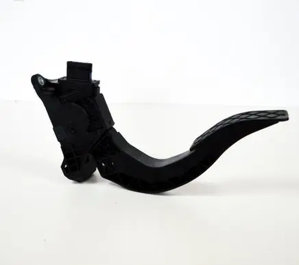 Audi A4 S4 B9 8W Accelerator throttle pedal 8W1723523
