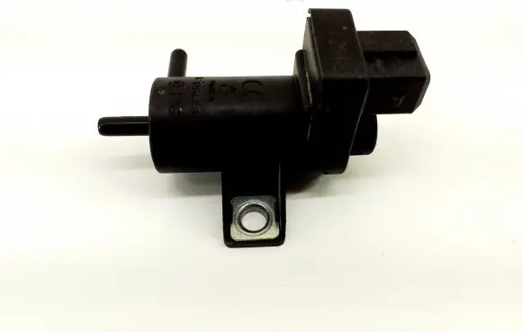 Nissan Qashqai Turbo solenoid valve 8200762162