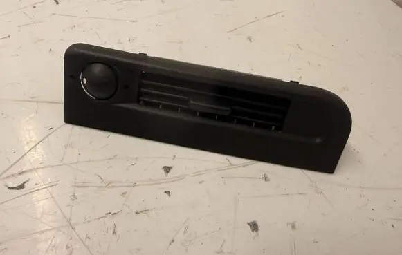 Renault Scenic III - Grand scenic III Dashboard side air vent grill/cover trim SC3KRATNAW1