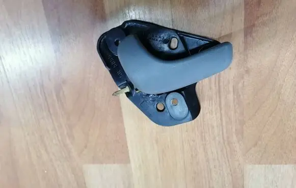 Chrysler Voyager Front door interior handle 04894119AA OR177TRMAA