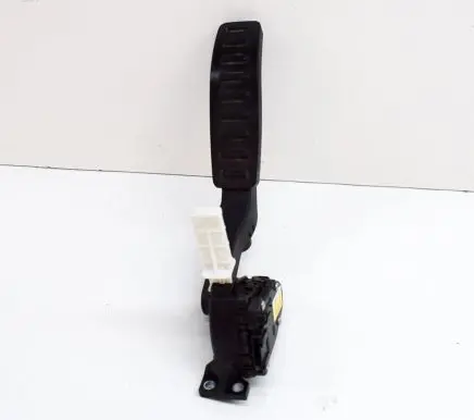 Porsche Cayenne (92A) Accelerator throttle pedal 7L0723507D 6PV008026