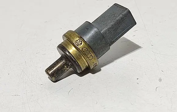 Volkswagen Tiguan Coolant temperature sensor 06A919501A