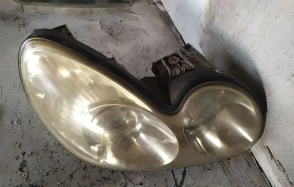 Hyundai Sonata Headlight/headlamp