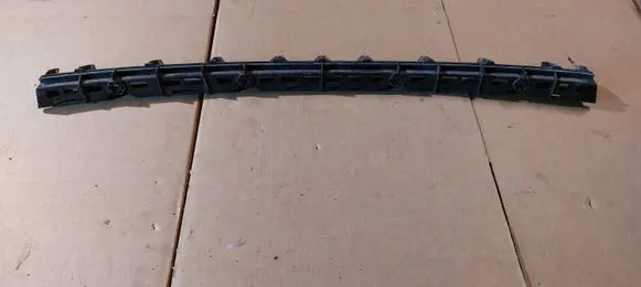 Skoda Octavia Mk2 (1Z) Front bumper mounting bracket 1Z9807863