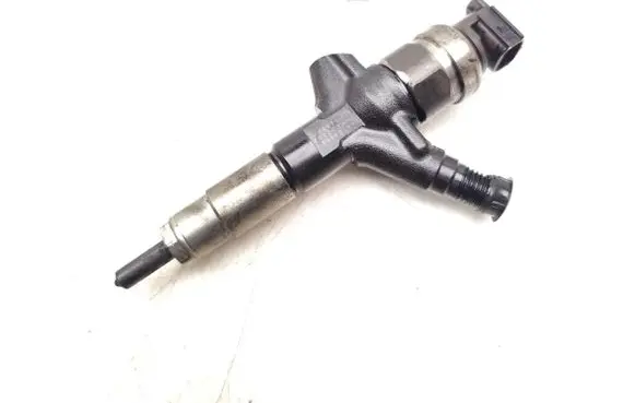 Subaru Legacy Fuel injector 16613AA030
