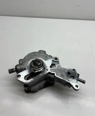 Volkswagen PASSAT B5.5 Fuel injection high pressure pump DRM20004