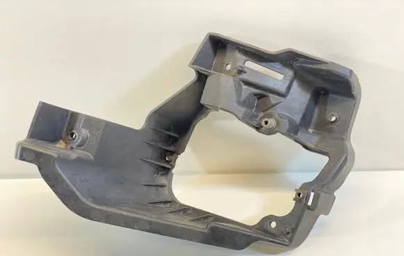 Volkswagen Phaeton Fog light bracket 3D0807262