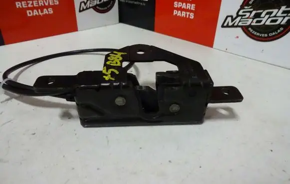 BMW X5 E53 Tailgate/trunk/boot lock/catch/latch 8408963