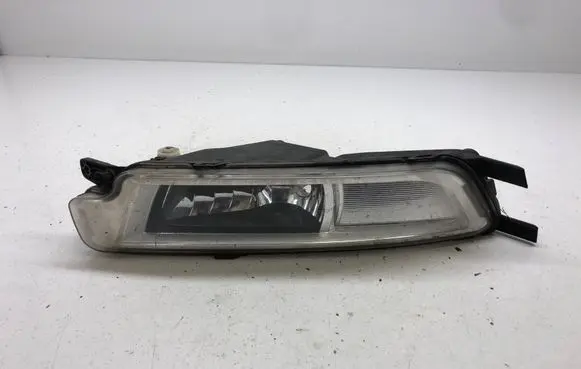 Volkswagen PASSAT B8 Front fog light 3G0941661H 1NA01183903