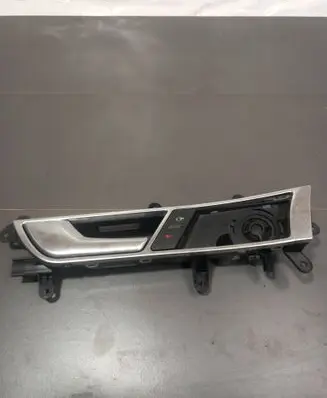 Audi A6 S6 C6 4F Front door interior handle 4F0837019A