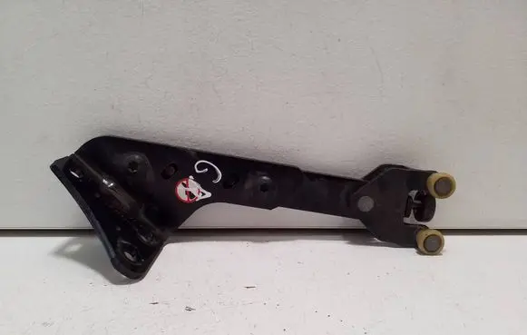 Peugeot Expert Sliding door lower roller guide/hinge 98080758D