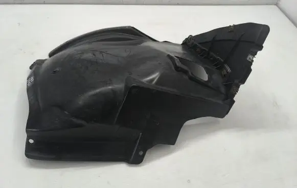BMW 1 E81 E87 Front wheel arch liner splash guards 7059375