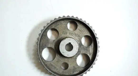 Audi A4 S4 B5 8D Fuel pump gear (pulley) 028130111A