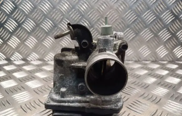 Toyota Urban Cruiser (XP110) Throttle valve 261000N030 14207K25