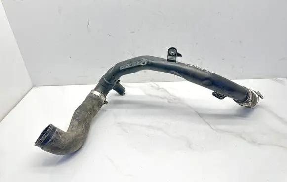 Skoda Superb B6 (3T) Intercooler hose/pipe 5N0145840G