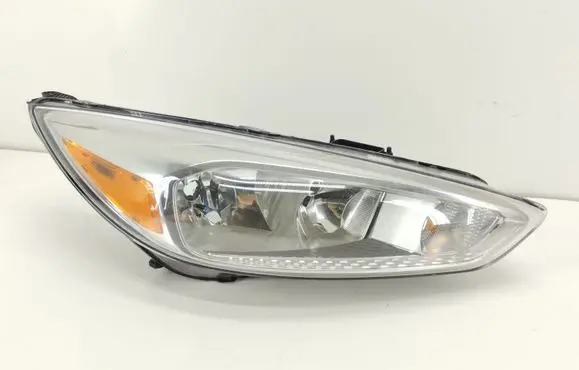 Ford Focus Headlight/headlamp F1EB13W029JF F1EB13W029