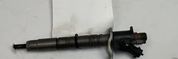Volvo V60 Fuel injector