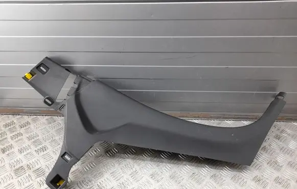 Chevrolet Corvette (B) pillar trim (bottom) 22777846