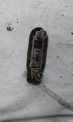 BMW 5 E39 Tail light bulb cover holder 393440