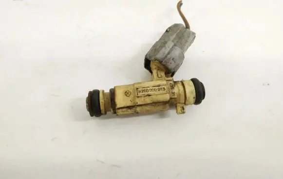 Hyundai Coupe Fuel injector 3531023500 35310-23500