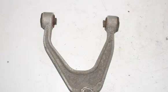 Maserati Ghibli Front upper control arm/wishbone 06700041860