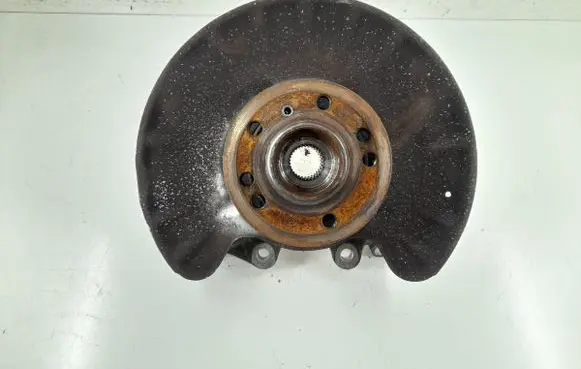 Mercedes-Benz GLS X166 Rear wheel hub 1663570205 1663500508