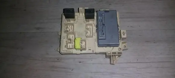 Toyota Corolla E110 Fuse box set 8264102020 82641-02020