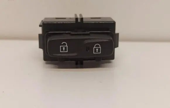 Volvo V60 Central locking switch button 31318989