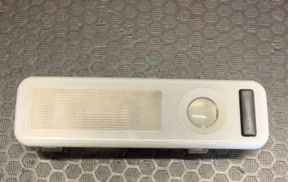 BMW 5 E39 Rear seat light 63318366434