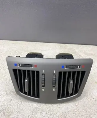 BMW 7 E65 E66 Rear air vent grill 8385257 7002395 14121810