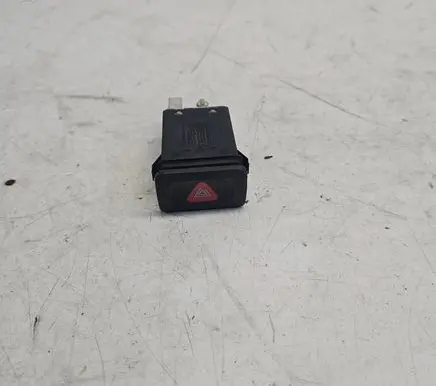 Volkswagen Golf IV Hazard light switch 1J0953235A