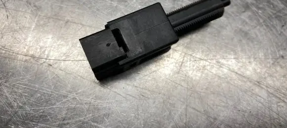 Nissan Almera Tino Brake pedal sensor switch