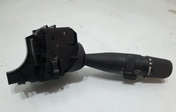Chrysler Town & Country V Wiper control stalk 28190419