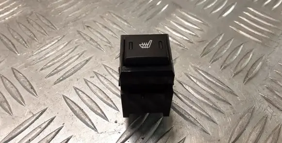Land Rover Range Rover Sport L320 Seat heating switch YUF500120PVJ