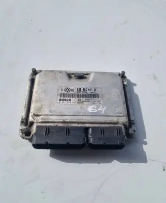 Volkswagen Golf IV Engine control unit/module 038906019DF 28SA4835 0281010497