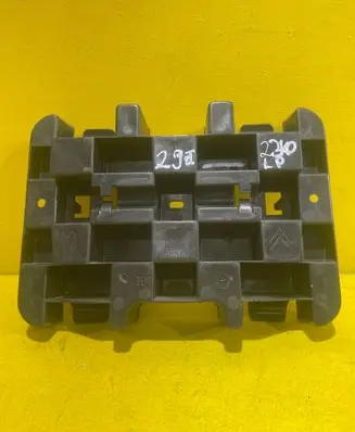 Peugeot 3008 I Other front door trim element 9685783580