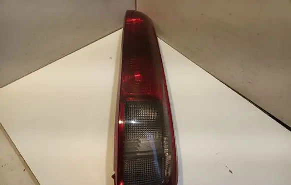 Nissan X-Trail T30 Rear/tail lights