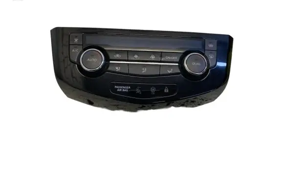 Nissan Qashqai Climate control unit 275004EA1A