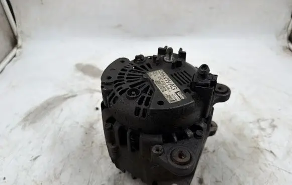 Audi A4 S4 B8 8K Generator/alternator 059903016J