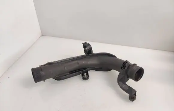 Volkswagen Caddy Intercooler hose/pipe 1K0145770AE