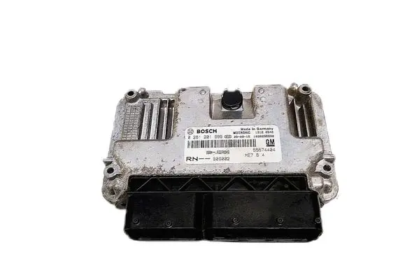 Opel Insignia A Engine control unit/module 55574404