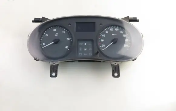 Opel Vivaro Speedometer (instrument cluster) P8200390129