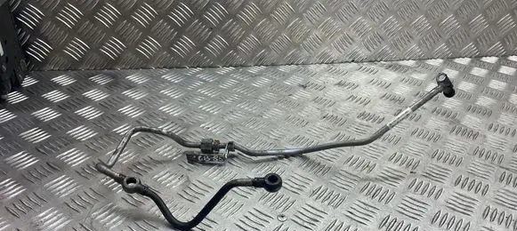 Mercedes-Benz E W212 Turbo turbocharger oiling pipe/hose A6511800320