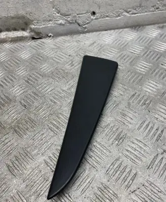 Nissan Navara D23 Other rear door trim element 822934JG0A