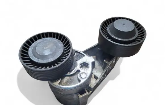 Volvo V70 Alternator belt tensioner 20220409