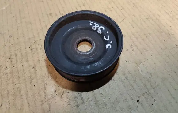 Jeep Cherokee XJ Power steering pump pulley 