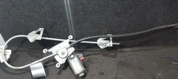 Jeep Cherokee Sliding door window regulator with motor
