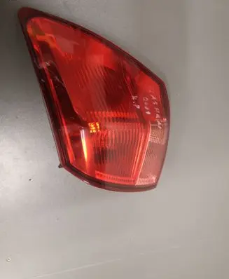Nissan Qashqai Rear/tail lights 89070312